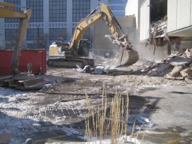 周五照片:NML宣布摧毁这座建筑