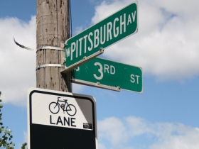 水加速器中心位于第三街和西匹兹堡大街，但不会太久，因为这条街正在被重新命名。戴夫·里德拍摄。