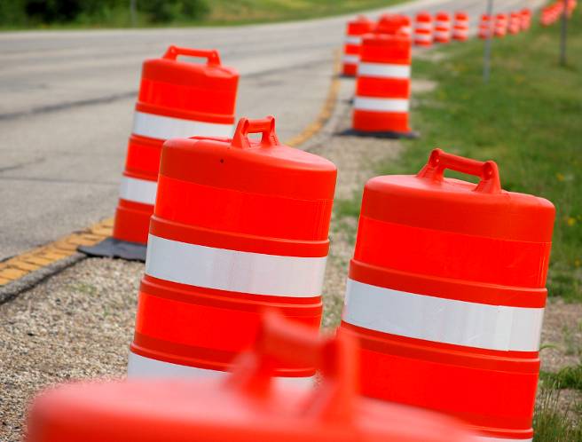 竞选资金:重型卡车造成的道路破坏最多