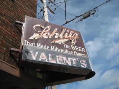 酒馆:Valent 's, Your Early Morning Bar