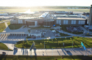 密尔沃基米切尔国际机场。来自机场的图片。