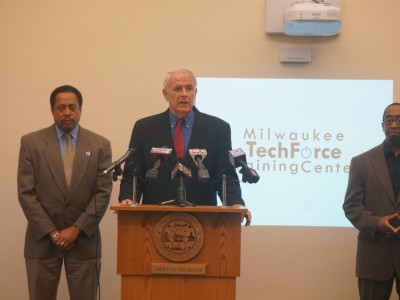 Mayor Barrett Announces City of Milwaukee Designated as White House TechHire Community