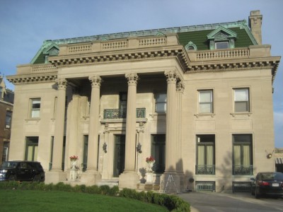 《House Confidential: The Fabulous Gustave Pabst Mansion》