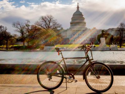 《自行车沙皇:我们如何游说国会》