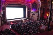 东方剧院-屏幕1。照片由Pamela Strohl提供，由Milwaukee Film提供。