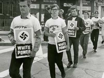 50年之后,游行:白色在密尔沃基