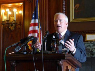 Fitzgerald Downplays Pre-Existing Conditions Issue