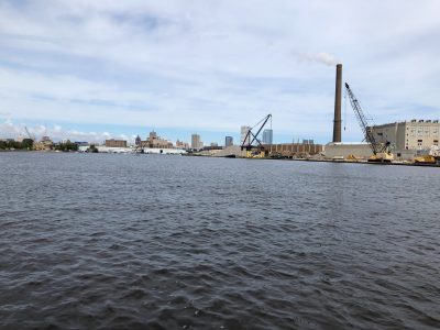 密尔沃基:2900万美元合作清理港口
