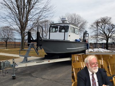 以53年的城市雇员身份为“拉里·沙利文”船重新命名