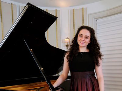 古典:世界级钢琴家比赛回归