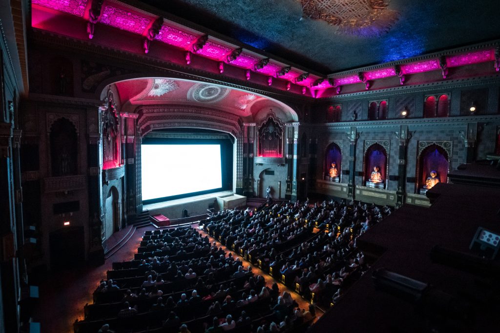2023年密尔沃基电影节期间的东方剧院。瓦莱丽·希尔摄。